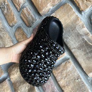 Sabots compensés en EVA à strass tendance, noirs, à bout fermé, avec boucle, pour femmes, dessus en PVC, doublure en PU - Product Image 4