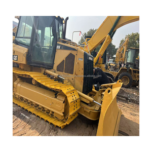 Miniexcavadora sobre orugas CATERPILLAR CAT D5K D5H usada, pequeña con motor y bomba, cabrestante D8R modelo LGP adjunto - Product Image 6