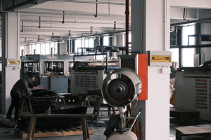 Accessoires <span class=keywords><strong>de</strong></span> logo personnalisé Boîte <span class=keywords><strong>de</strong></span> <span class=keywords><strong>toit</strong></span> <span class=keywords><strong>de</strong></span> voiture Boîtes <span class=keywords><strong>de</strong></span> rangement pour porte-bagages Production directe en usine durable ABS étanche 360L - Product Image 5