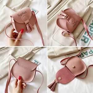 Sac bandoulière personnalisé avec pompon, premier sac à main pour filles, mini sac à main mignon, petits sacs en cuir, cadeau d'anniversaire - Product Image 3