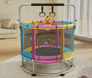 Équipement de <span class=keywords><strong>trampoline</strong></span> pliable et sûr pour l'intérieur et l'extérieur avec <span class=keywords><strong>filet</strong></span> en EVA/PU et six <span class=keywords><strong>poteaux</strong></span> stables pour adultes et enfants - Product Image 2