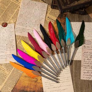 Ensemble de plume à plumes et de stylo à encre à plume avec <span class=keywords><strong>feuille</strong></span> d'or, motif paon bleu, style rétro, tige argentée, ensemble de <span class=keywords><strong>feuille</strong></span> d'or <span class=keywords><strong>pour</strong></span> carte, stylo à encre à plume, ensemble de plume à plumes, cadeau <span class=keywords><strong>pour</strong></span> les enseignants, boîte - Product Image 2