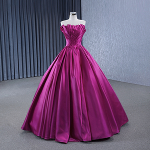 Robes de mariée élégantes en satin plissé fuchsia, style princesse, épaules dénudées, décolleté cœur, photos réelles RSM231141 - Product Image 5