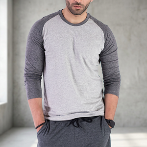 เสื้อยืดคอกลมแขนยาวผู้ชายทรงสมาร์ทฟิต รุ่นเรกูลาร์ ผ้าฝ้าย 100% เป็นมิตรกับสิ่งแวดล้อม น้ำหนัก 180 กรัม - Product Image 3