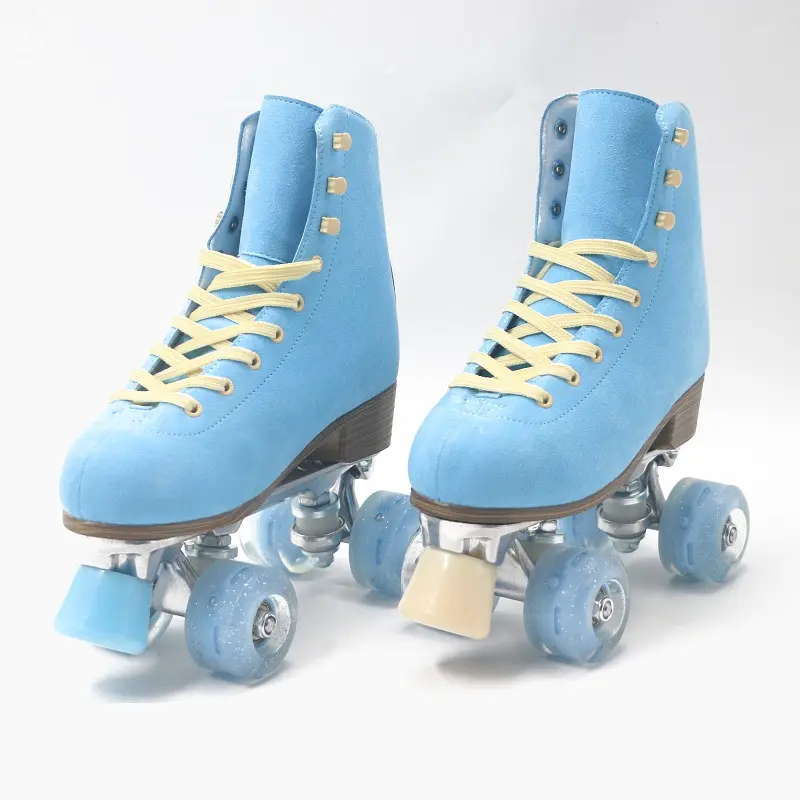 Pattini a rotelle con tomaia in pelle scamosciata di alta qualità OEM 4 ruote Plain Sky Blue Rental Quad Roller Skate