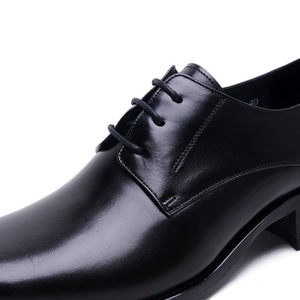 Chaussures Oxford en cuir de vachette durable à bout pointu, imperméables, avec semelle antidérapante et soutien de la voûte plantaire - Chaussures de ville pour hommes - Product Image 2