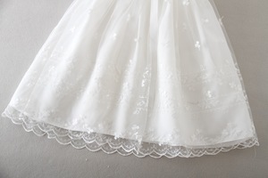 Nuevo Diseño Vestido de Bautizo Blanco de Encaje de Manga Corta Vintage para Bebé Niña - Product Image 6
