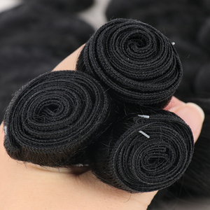 Julianna vente en gros 3X résistant à la chaleur Yaki droit bouclés corps vague profonde paquet armure faisceaux de cheveux Extensions de cheveux synthétiques - Product Image 4