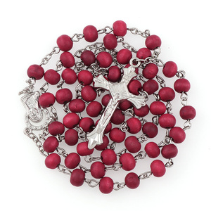 <span class=keywords><strong>Rosario</strong></span> 2025 Cruz religiosa colgante 6mm fragancia Rosa cuentas <span class=keywords><strong>de</strong></span> madera Santa <span class=keywords><strong>plata</strong></span> María Centro Cruz cadenas cara forma patrón - Product Image 5