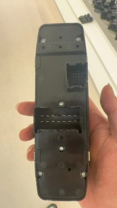 Auto Parts 68139806AA 68139806AB 68139806AC 68139806AD Glass Elevator <strong>Button</strong> <strong>Controller</strong> for Dodge Journey <strong>Chrysler</strong> - Product Image 5