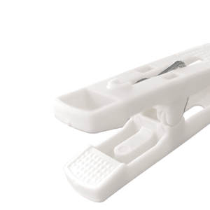 Colgador de ropa plegable con gancho rectangular, tendedero portátil para ropa, organizador de pantalones y corbatas con clip - Product Image 4