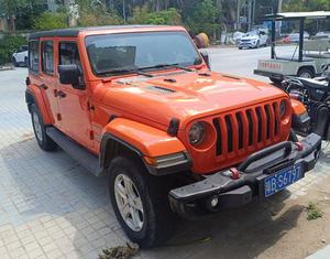 Auto Usado en China, <span class=keywords><strong>Jeep</strong></span> Wrangler JL 2.0T <span class=keywords><strong>Sahara</strong></span> 4 Puertas <span class=keywords><strong>2019</strong></span> SUV - Product Image 2