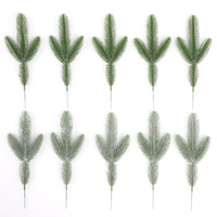 Vente en gros de 3 fourchettes décoratives en plastique en forme de feuilles de pin, décoration de Noël, branches de pin artificielles vertes, Fête des Mères, Pâques, Halloween