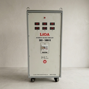 Lioa SH3 100K II 100kVA เครื่องปรับแรงดันไฟฟ้าอัตโนมัติ3เฟสโซลูชันไฟฟ้ากระแสสลับขนาดใหญ่สำหรับแรงดันไฟฟ้าอุตสาหกรรมที่ไม่เสถียร - Product Image 1