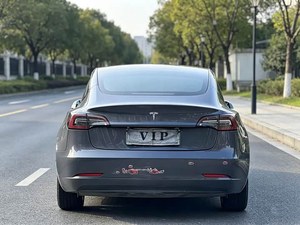 Voiture d'occasion de prestige <span class=keywords><strong>Tesla</strong></span> <span class=keywords><strong>Model</strong></span> <span class=keywords><strong>3</strong></span> 2019 Longue autonomie Propulsion Automatique Conduite à gauche Véhicule électrique avec jantes R18 et toit ouvrant panoramique Idéal pour les trajets quotidiens - Product Image 5
