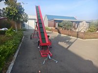 Convoyeur à chaîne robuste convoyeur portable de bûches de bois à haut rendement avec roues
