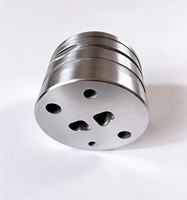 Matrice d'extrusion en acier H13 à deux sorties pour isolation thermique, modèle 6, pour profilés de fenêtres de bâtiment, personnalisée Huayi