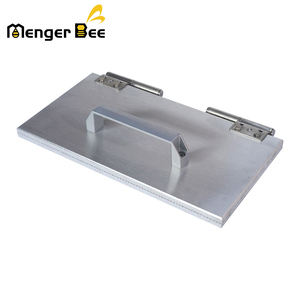 MengerBee CM-1 Équipement de fabrication de feuilles de cire d'abeille, Machine à gaufrer les fondations de cire d'abeille, Moule en aluminium moulé sous pression, Feuille de cire d'abeille à cellules de 5,4 mm - Product Image 3