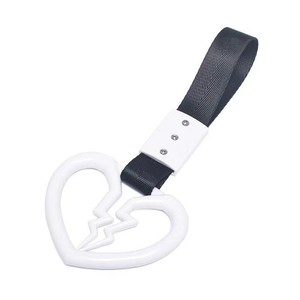 Tira antiestática en forma de corazón para coche, anillo decorativo de advertencia ABS para parachoques trasero, tirador interior, uso general D2382 - Product Image 5