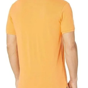 Chemise pour homme bleue, coupe classique, unie, avec deux boutons, patte de boutonnage contrastée, tricotée, 100% coton - Product Image 5