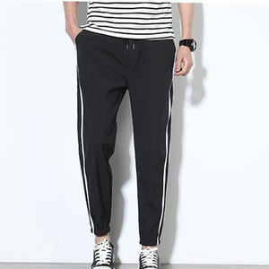 Balloon fit pant model Clearance