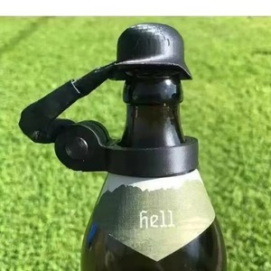 Creative Cross-border New Product Salute Beer Bottle Helmet Crafts Gift Ornament Bar Tools Beer Bottle <b>Fun</b> Decoration - Product Image 2