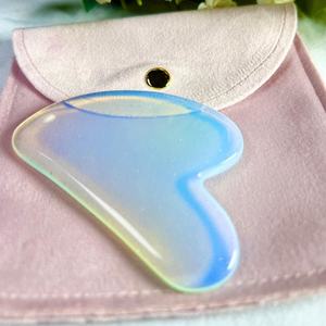 Hochwertiges Opalith Gua Sha Massagegerät für Gesicht, Augen und Hals - Hautpflege-Massagewerkzeug aus Opalstein, Jade Gua Sha Beauty Massager - Product Image 4