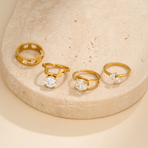 NUOVO SET DI ANELLI MINI GOTICI ESTIVI UK USA IN VENDITA CALDA, ZIRCONI, Dazan HOT, Placcato Oro 18k PVD, Acciaio Inossidabile, Gioielli da Donna che non si ossidano - Product Image 3