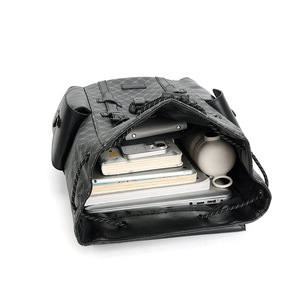 <span class=keywords><strong>Sac</strong></span> à <span class=keywords><strong>dos</strong></span> professionnel élégant pour <span class=keywords><strong>homme</strong></span> 20-35L en PU à motif pied-de-poule, style coréen, pour ordinateur portable, avec bandoulière incurvée, collection Printemps 2026 - Product Image 5