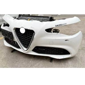 La faccia anteriore originale dell'auto è dotata di una staffa della ventola del radiatore. Per paraurti <span class=keywords><strong>Alfa</strong></span> <span class=keywords><strong>Romeo</strong></span> Giulia - Product Image 3