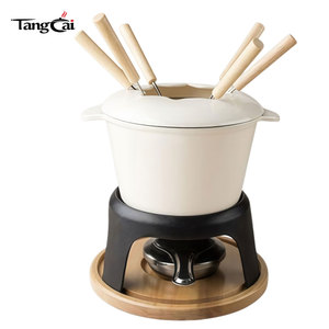 Ensemble de fondue en <span class=keywords><strong>fonte</strong></span> <span class=keywords><strong>émaillée</strong></span> blanc crème, directement de l'usine, avec support métallique et fourchettes, pot à chocolat fondu de 1,6 QT, kit de fondue au fromage - Product Image 2