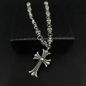 New Latest Models Gothic Chain With Dainty Cross Necklace Tarnish Free Brass Chrome-Heart Style Necklace Jewelry