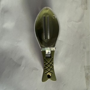Écailleur de poisson manuel amovible en plastique avec couvercle, outils pour fruits de mer, gadgets de cuisine et ménagers - Product Image 6
