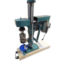 Scellant de bouteille de vin Bouteille d'alcool Fermer le bouchon supérieur Bouchons rétractables en pvc Machine de presse à chaud Vis de capsulage en aluminium Machine de scellage