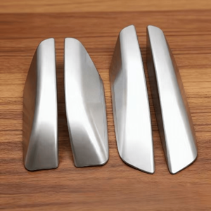 Couvre-pieds de barres de toit pour SUV, protection des extrémités pour Toyota <span class=keywords><strong>4Runner</strong></span> 2014-2021 - Product Image 1