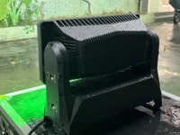 Tube stroboscopique double LED 1500W RGBW Couleur STRIKE M Hybrid Strobe Wash avec inclinaison à 180 ° IP65