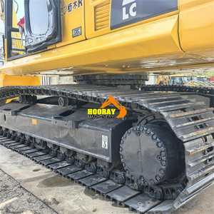 Excavatrice sur chenilles Komatsu PC240 d'occasion, 22 tonnes, moteur Cummins, faible nombre d'heures de fonctionnement, avec boîte de vitesses et pompe hydraulique pour la construction - Product Image 3