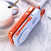 Montre casque personnalisée téléphone mobile 3-en-1 Powerbank Portable Mini Power Bank 10000mAh 15W Chargeur magnétique sans fil avec câble
