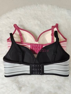 Soutien-gorge sans armatures côtelé rayé, rembourré épais, effet push-up, bretelles fines, pour femme, usage quotidien - Product Image 4