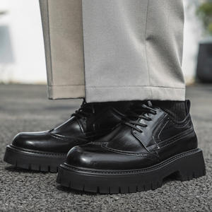 Mocassins de luxe pour hommes par Brock Chaussure, chaussures de plateforme pour affaires qui vous rendent plus grand, pour les fêtes d'été et de printemps - Product Image 1