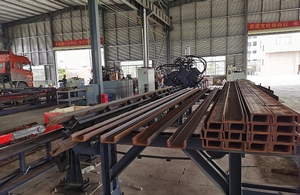Ligne de machine de découpe et de marquage automatique CNC pour profilés en acier avec alimentation servo - Product Image 4