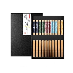 10 Pairs of Japanese Bamboo Chopsticks Reusable Washable Chopsticks Set with Black Gift Box for Asian Tableware Cherry Blossom