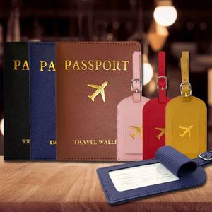 Juego de Etiqueta de Equipaje y Porta Pasaportes de Cuero PU con Logotipo Personalizado, Regalo Empresarial de Lujo en PVC Suave para Bolsas de Viaje y Recuerdos - Product Image 1