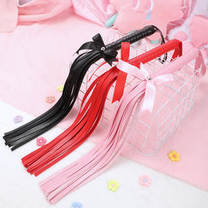 Látigo de Cuero PU con Diseño Trenzado, Látigo Sexual BDSM para Bondage, Juguete de Restricción para Esclavos, Adecuado para el Fustigado de Glúteos en Parejas Femeninas - Product Image 1