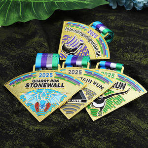 Medalla de <span class=keywords><strong>Stonewall</strong></span> Mountain Run 5K de 4 piezas de oro personalizado - Product Image 5