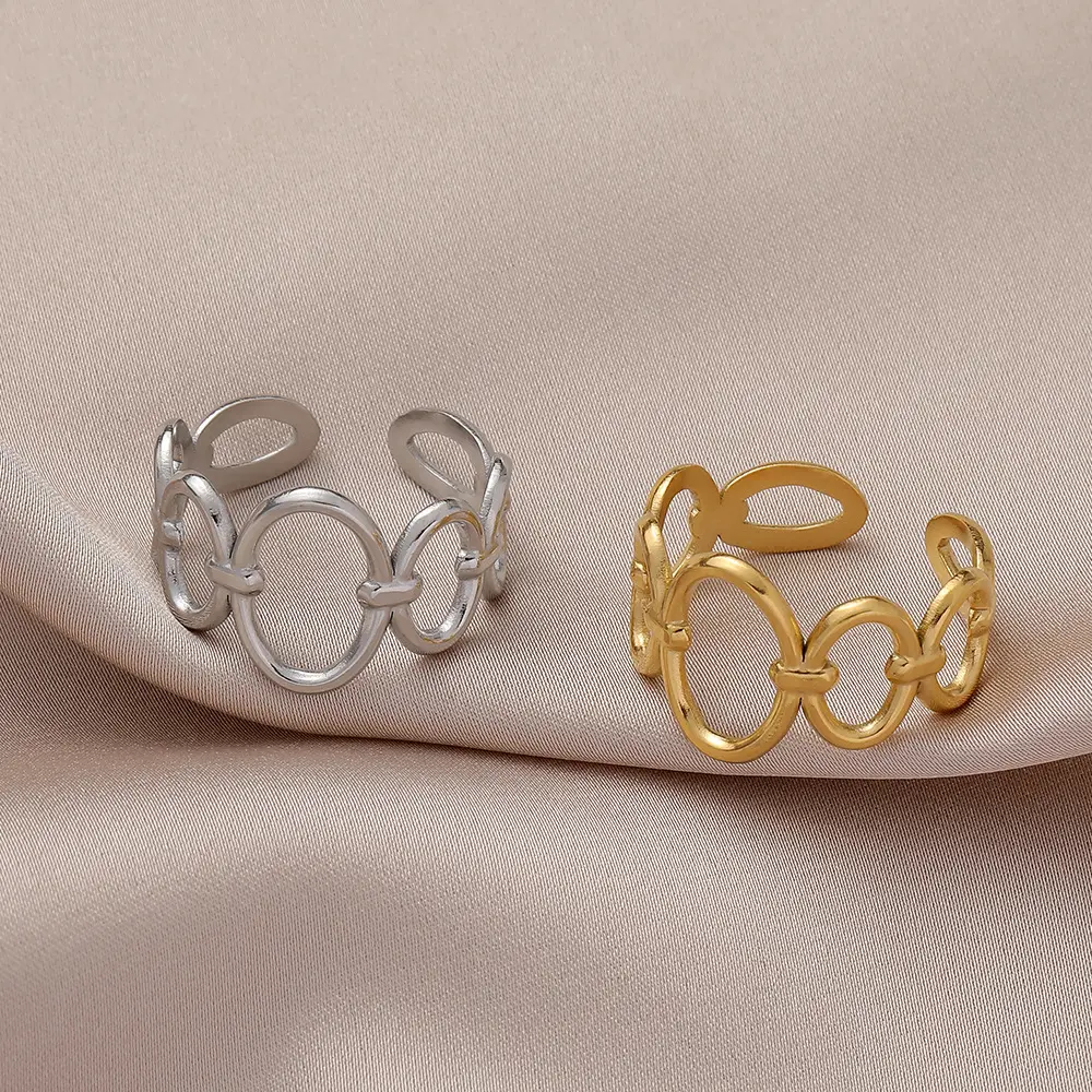 Simple Fashion Design 18K Gold Plated Stainless Steel Hollow Circle Rings Adjustable Titanium Steel Geometric Rings