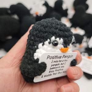 Nuevo Oso de Peluche de Energía Positiva, Lindo y Creativo, Hecho a Mano con Tejido de Punto, para Aliviar el Estrés, Relleno de Algodón PP de Alta Calidad - Product Image 6