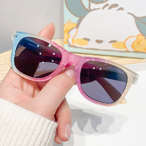 2025 nuovi bambini colorati raffinati occhiali da sole alla moda alla moda simpatici occhiali da sole per bambini per ragazzo e ragazza - Product Image 2