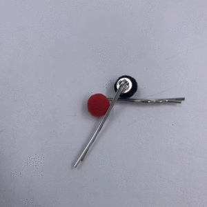 Accesorio para el cabello con clip de pompón para niños - Product Image 2