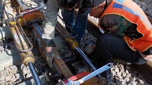 Calidad asegurada LDB1903 Llave dinamométrica de ferrocarril con pilas Último modelo Piezas y accesorios ferroviarios - Product Image 2